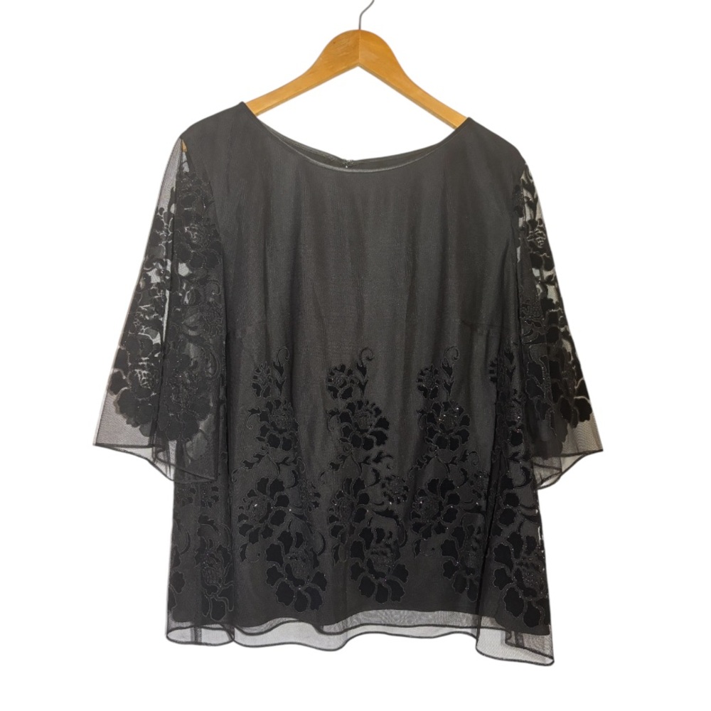 Black Sheer Half Sleeve Floral Top